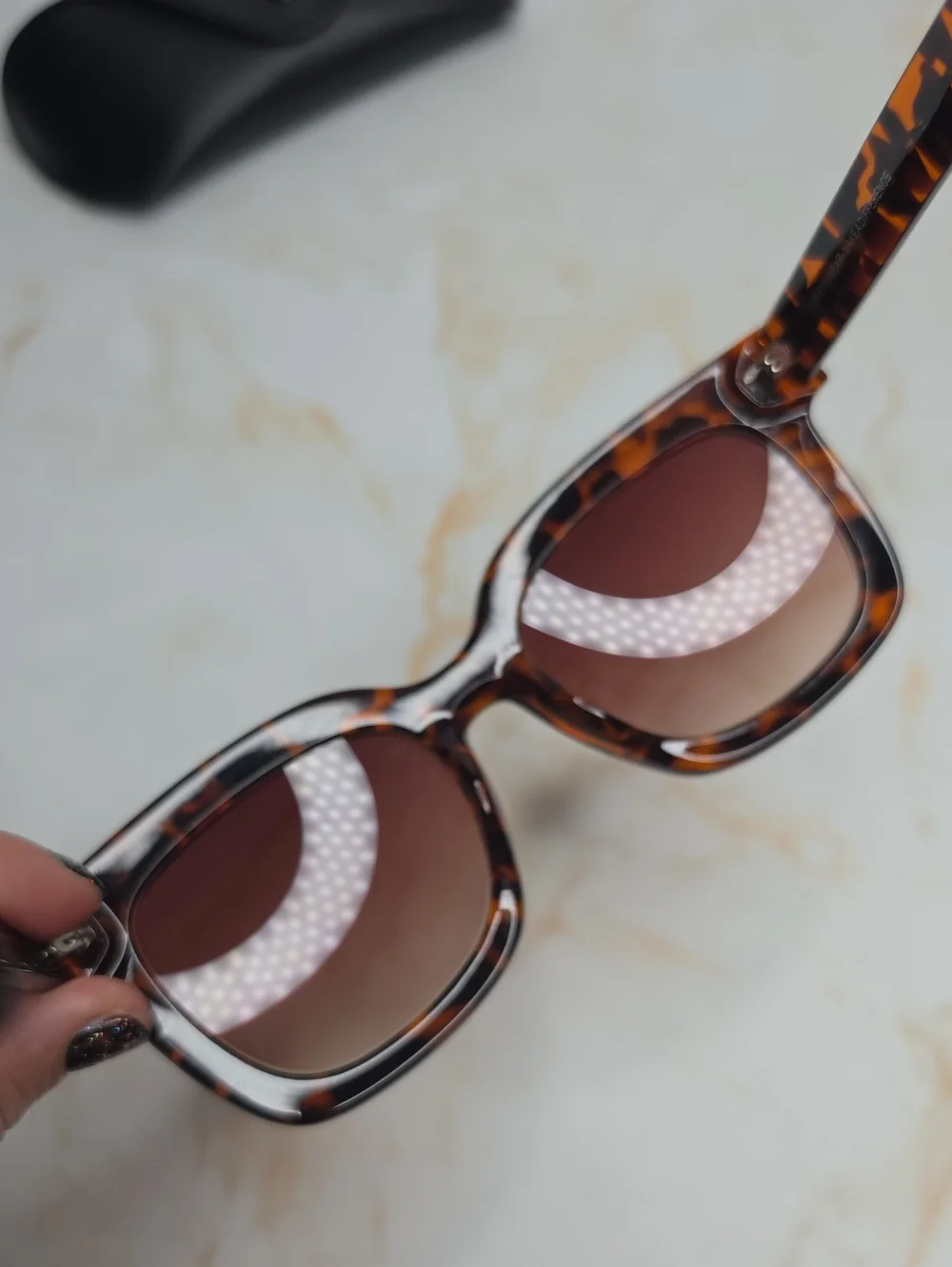 Diff Eyewear stylish tortoiseshell
